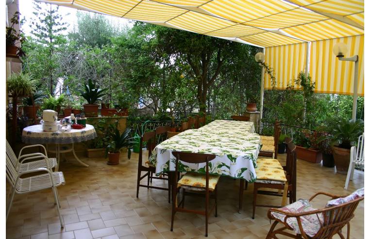 casa indipendente in vendita a Carini