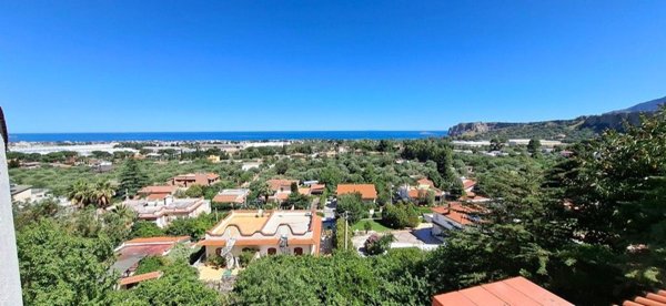 casa indipendente in vendita a Carini