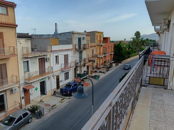 casa indipendente in vendita a Carini in zona Villagrazia di Carini