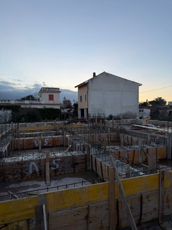 casa indipendente in vendita a Carini