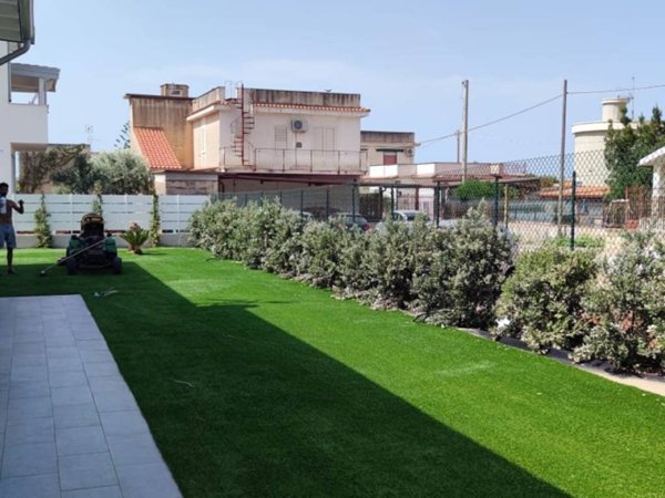 casa indipendente in vendita a Carini