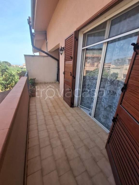 casa indipendente in vendita a Carini