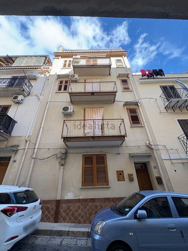 casa indipendente in vendita a Carini