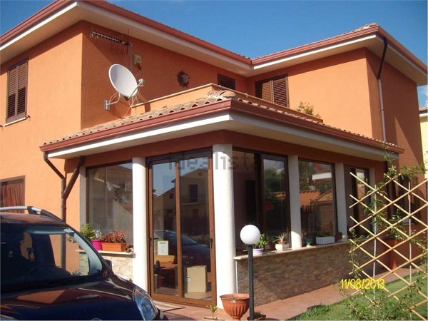 casa indipendente in vendita a Carini in zona Villagrazia di Carini
