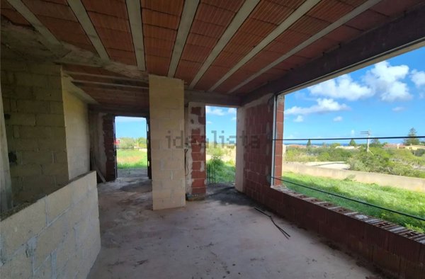 casa indipendente in vendita a Carini in zona Piraineto