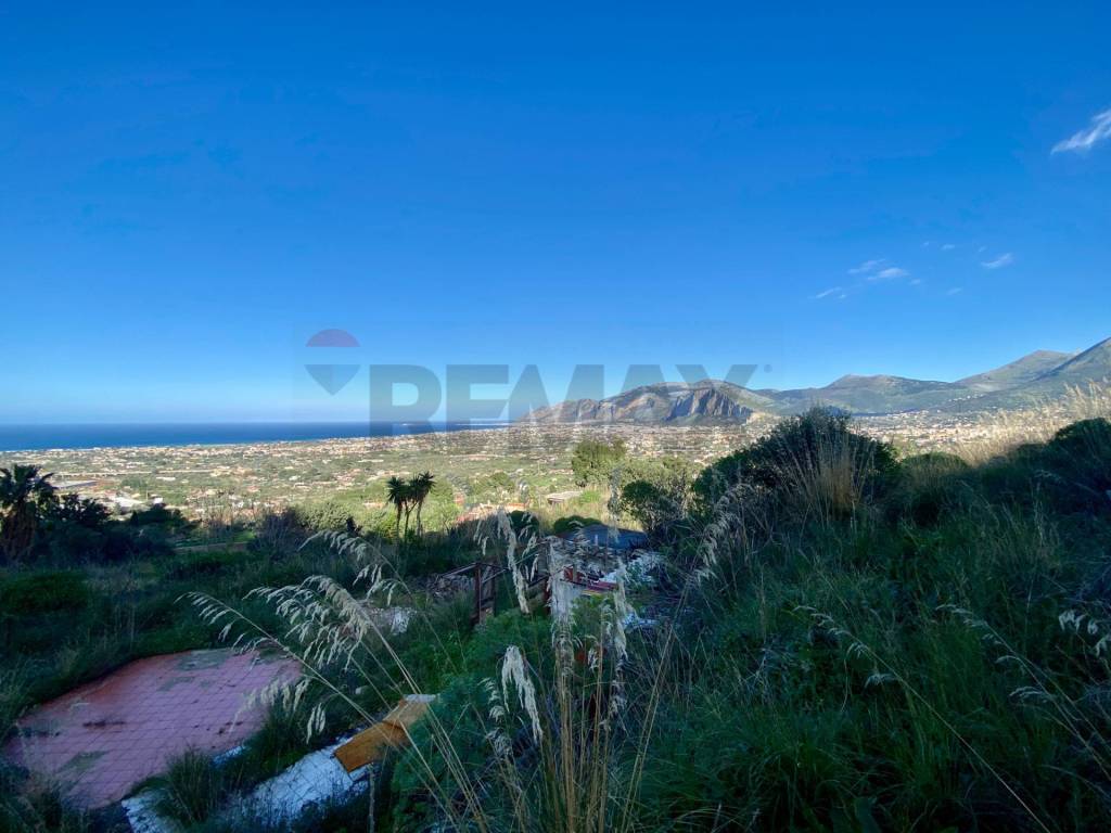 casa indipendente in vendita a Carini