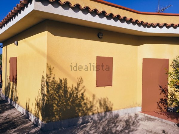 casa indipendente in vendita a Carini in zona Villagrazia di Carini