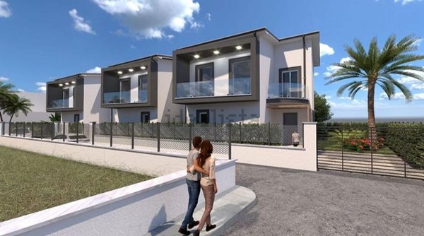 casa indipendente in vendita a Carini in zona Piraineto