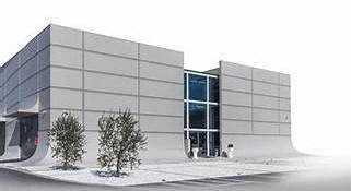 locale commerciale in vendita a Carini