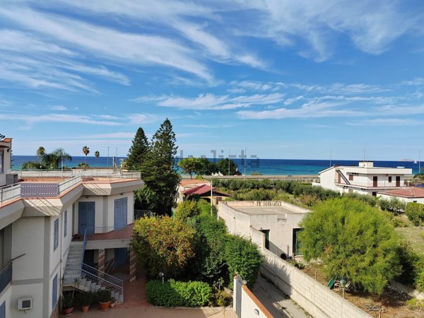 casa indipendente in vendita a Carini