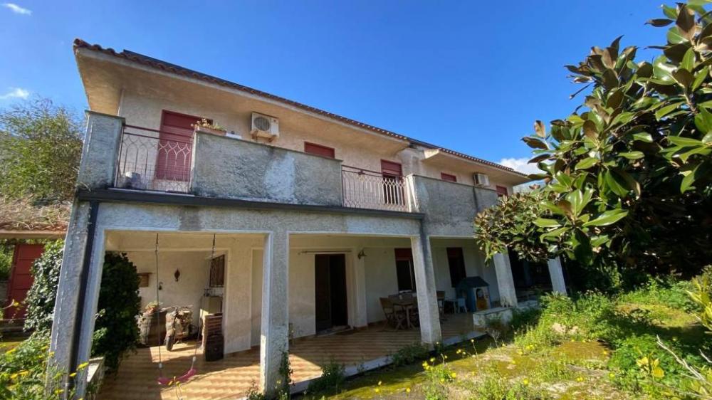 casa indipendente in vendita a Carini