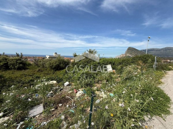 terreno edificabile in vendita a Carini