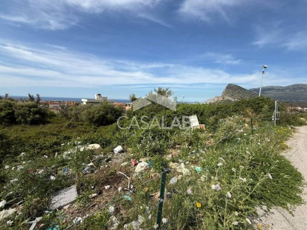 casa indipendente in vendita a Carini