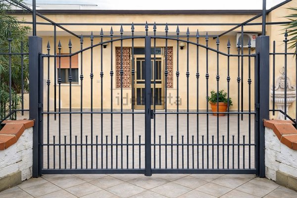 casa indipendente in vendita a Carini