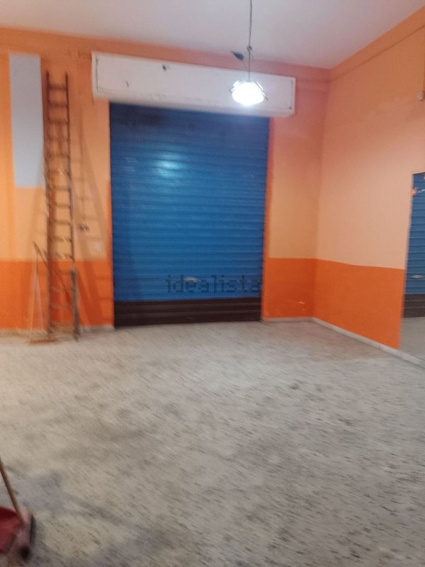 locale di sgombero in vendita a Carini