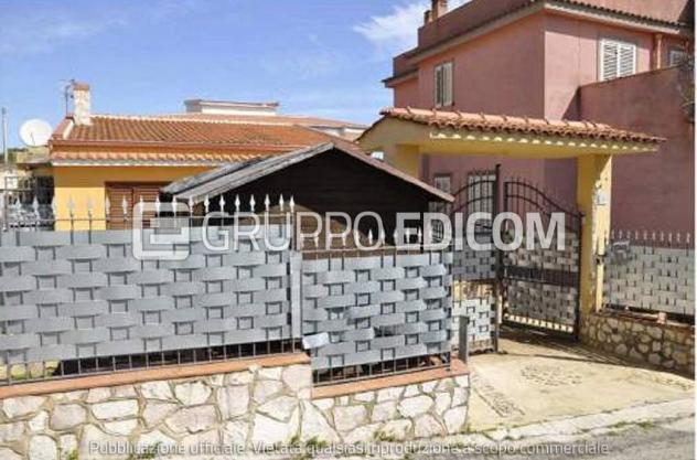 casa indipendente in vendita a Carini