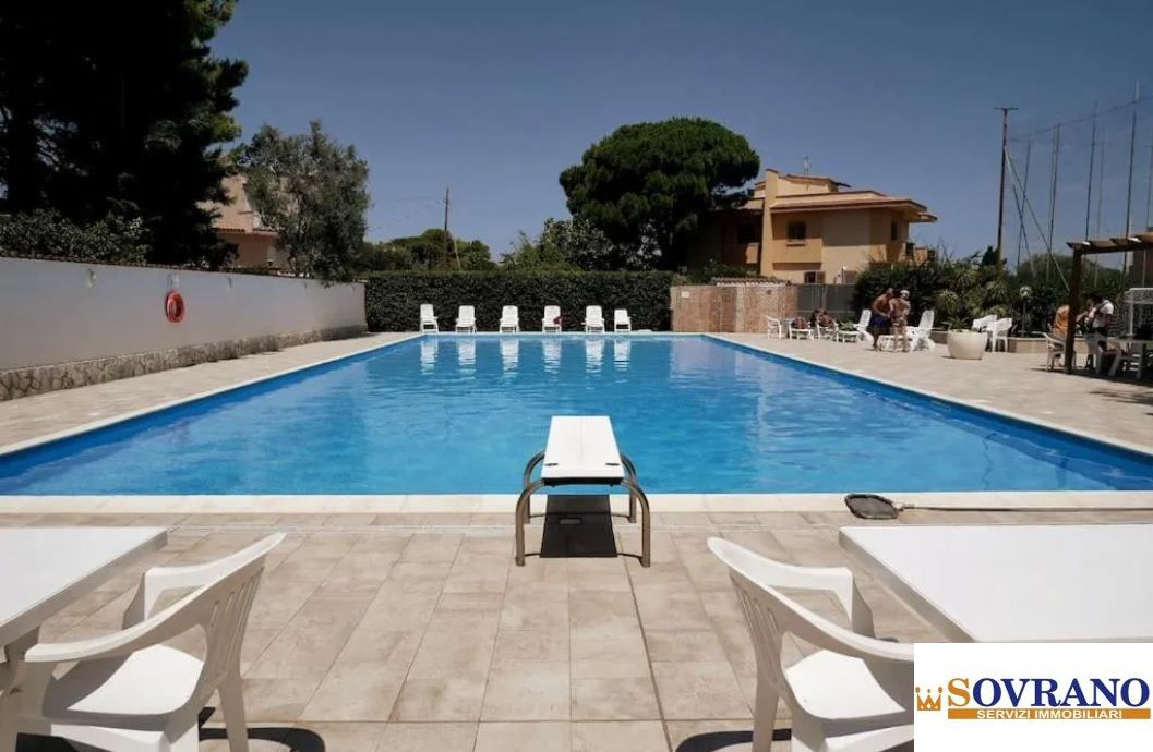 casa indipendente in vendita a Carini