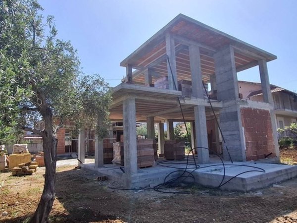 casa indipendente in vendita a Carini
