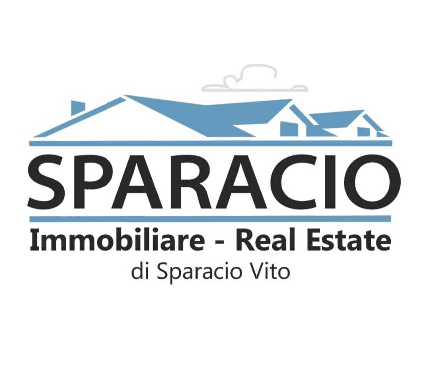 locale commerciale in vendita a Carini