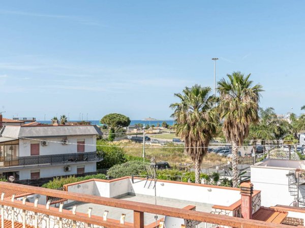 casa indipendente in vendita a Carini