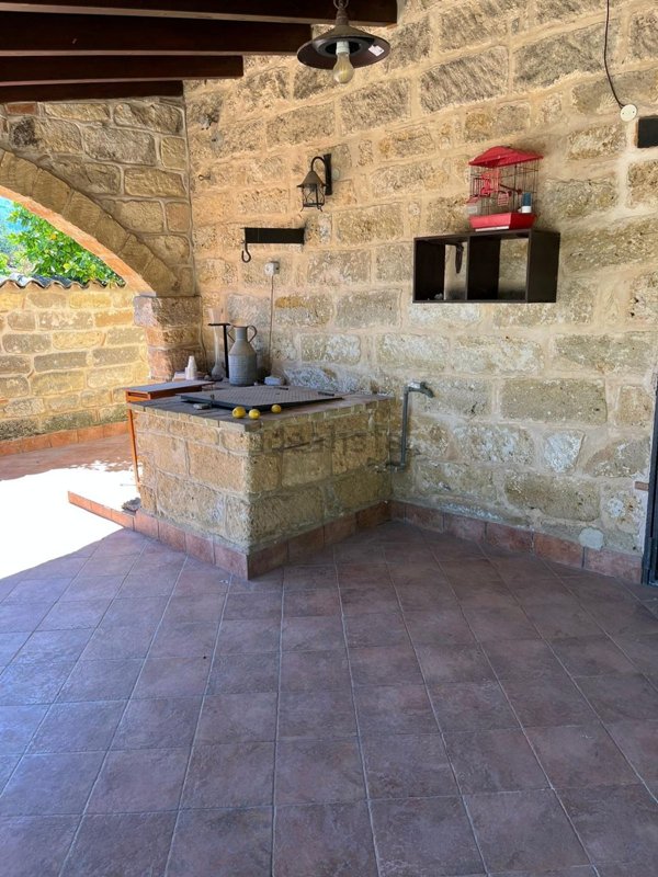 casa indipendente in vendita a Carini in zona Bivio Foresta