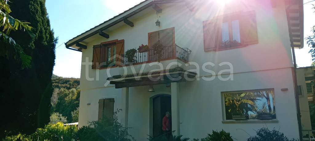 casa indipendente in vendita a Carini