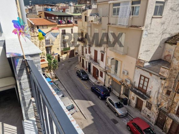 casa indipendente in vendita a Carini