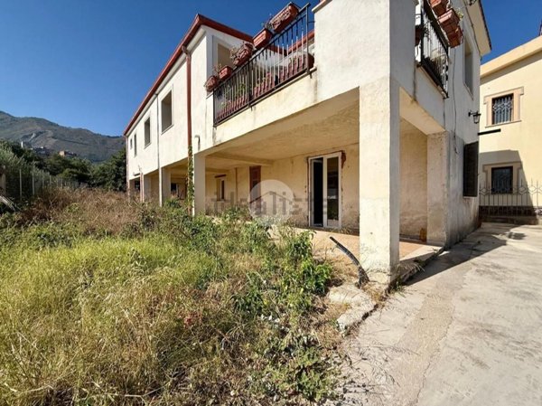 appartamento in vendita a Carini