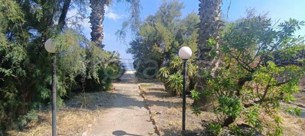 casa indipendente in vendita a Carini