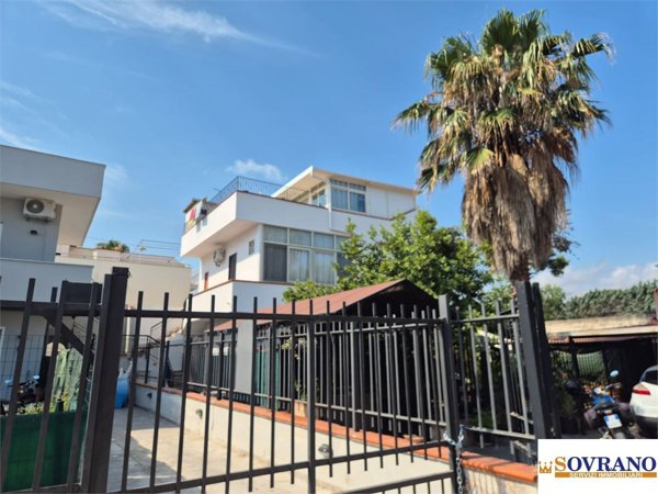 casa indipendente in vendita a Carini