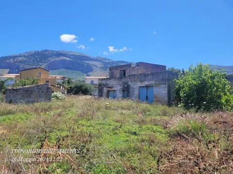 casa indipendente in vendita a Carini