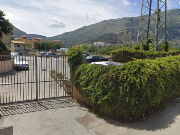 terreno edificabile in vendita a Carini