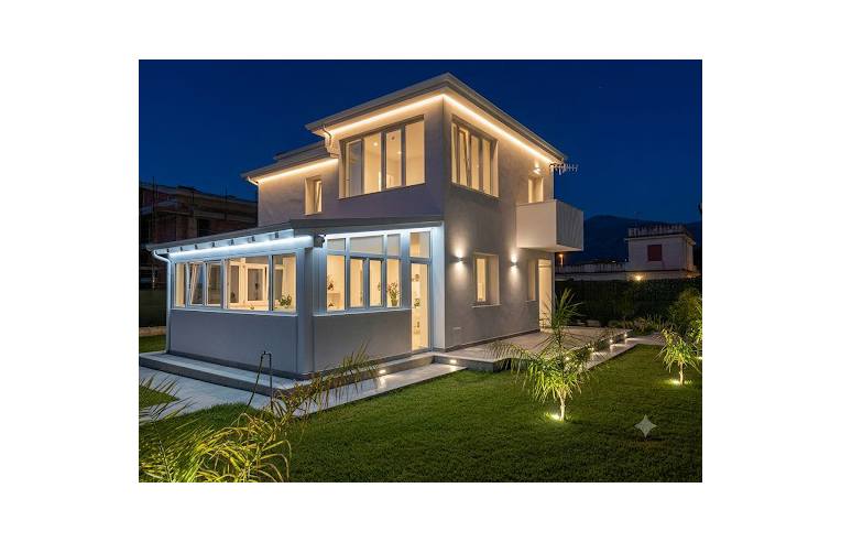casa indipendente in vendita a Carini