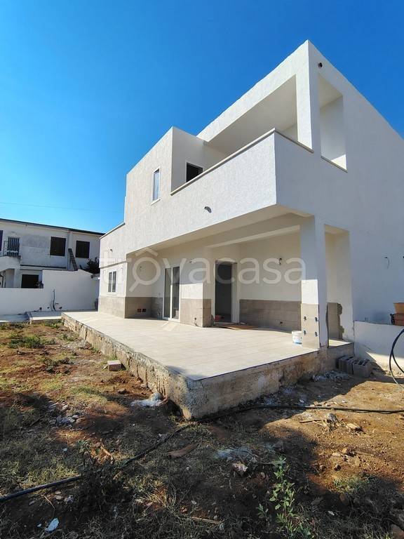 casa indipendente in vendita a Carini