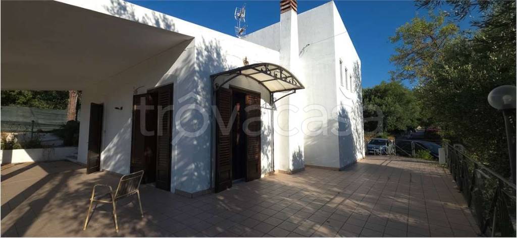 casa indipendente in vendita a Carini