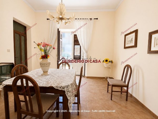 casa indipendente in vendita a Carini in zona Villagrazia di Carini