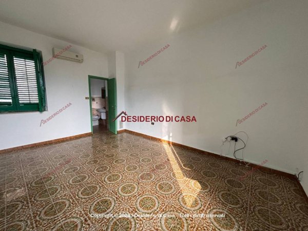 casa indipendente in vendita a Carini
