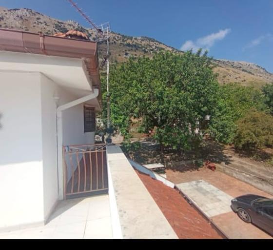 casa indipendente in vendita a Carini