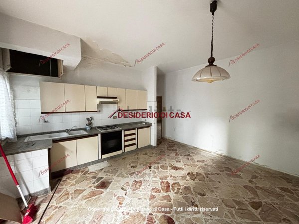 appartamento in vendita a Carini in zona Villagrazia di Carini