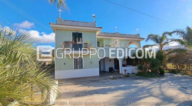 casa indipendente in vendita a Carini