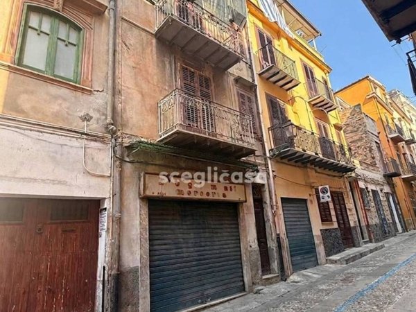 casa indipendente in vendita a Carini