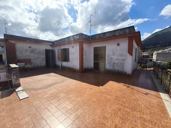 appartamento in vendita a Carini in zona Bivio Foresta