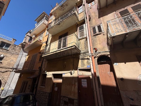 casa indipendente in vendita a Carini