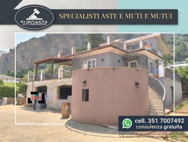 casa indipendente in vendita a Carini in zona Bivio Foresta