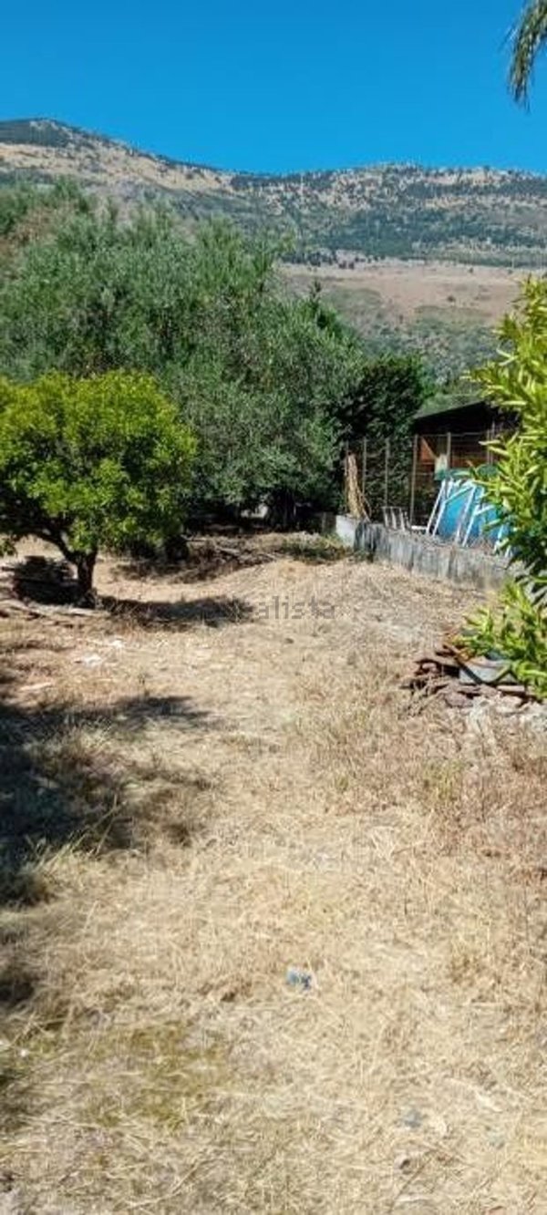 terreno in vendita a Carini in zona Villagrazia di Carini