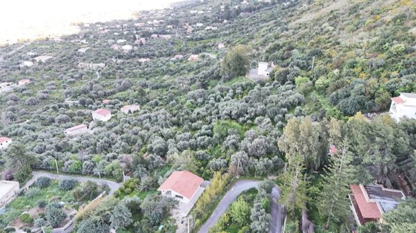 terreno in vendita a Carini