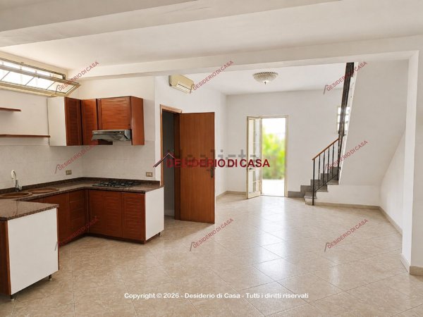 casa indipendente in vendita a Carini in zona Villagrazia di Carini