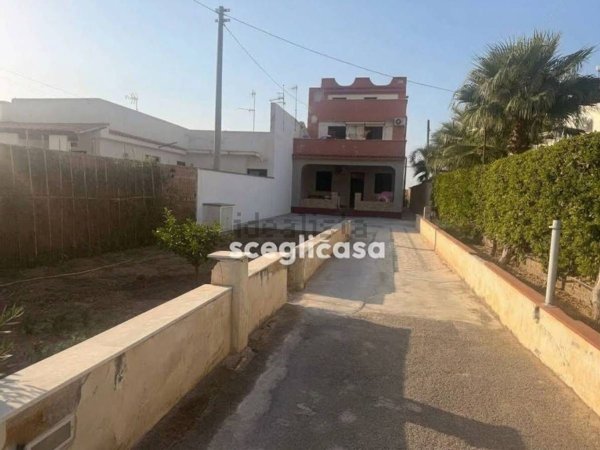 appartamento in vendita a Carini