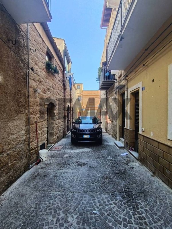 casa indipendente in vendita a Carini in zona Villagrazia di Carini