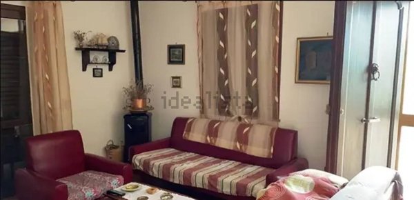 casa indipendente in vendita a Castelbuono